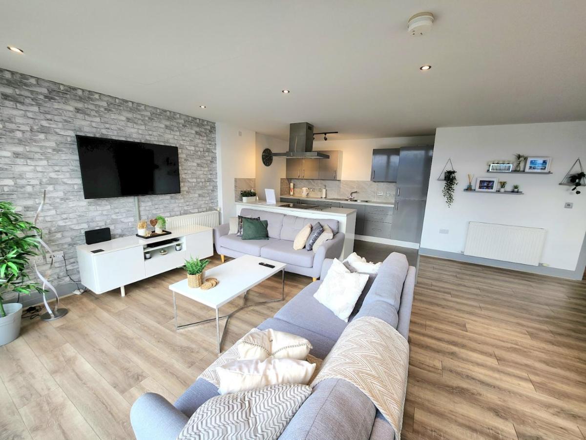 Pass The Keys Stunning Penthouse With Balcony Sunset Views Leilighet Belfast Eksteriør bilde